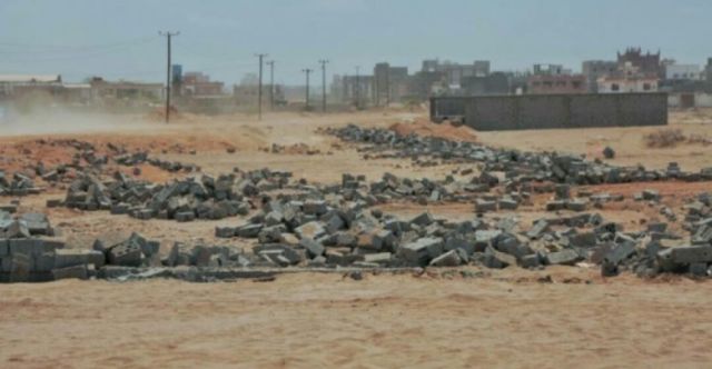 اعتداء على أرضية تابعة لمصافي عدن