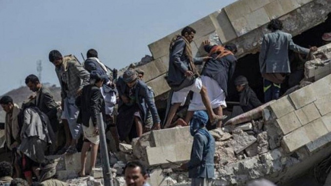 الضالع.. مقتل 16 شخصا بينهم 7 أطفال و5 نساء بغارات لطيران التحالف