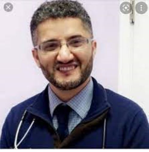 طبيب يمني يفوز بمنصب عمدة إحدى المدن الأمريكية