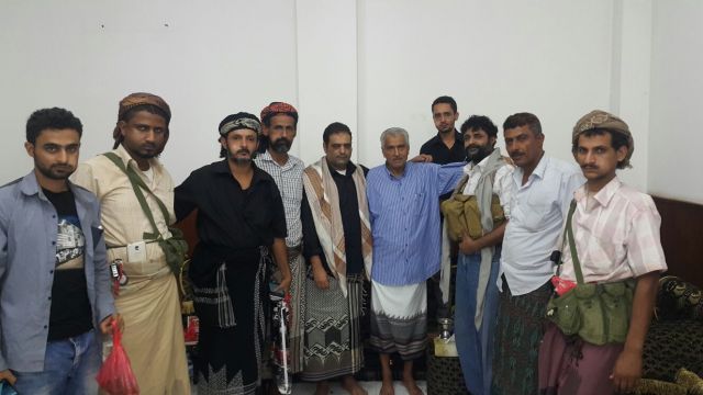حسين عرب عقب الإفراج عنه