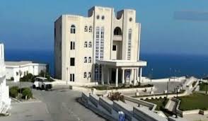 إجلاء قوات سعودية من عدن ونجل هادي ينفي سقوط القصر الرئاسي